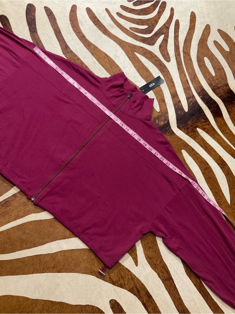 NEW Plum Athletic Cropped Oversized Jacket & Flared Yoga Pants 2 Piece Set Small - Picture 4 of 8